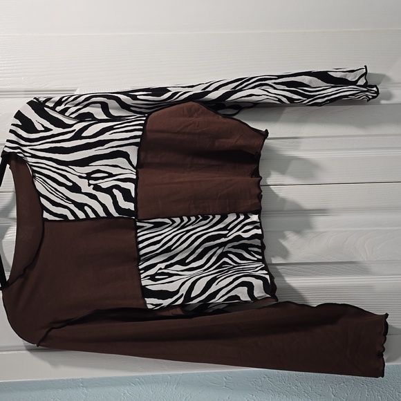 SHEIN Tops - Shein 3XL Brown and Zebra Print Long Sleeve Crop Top